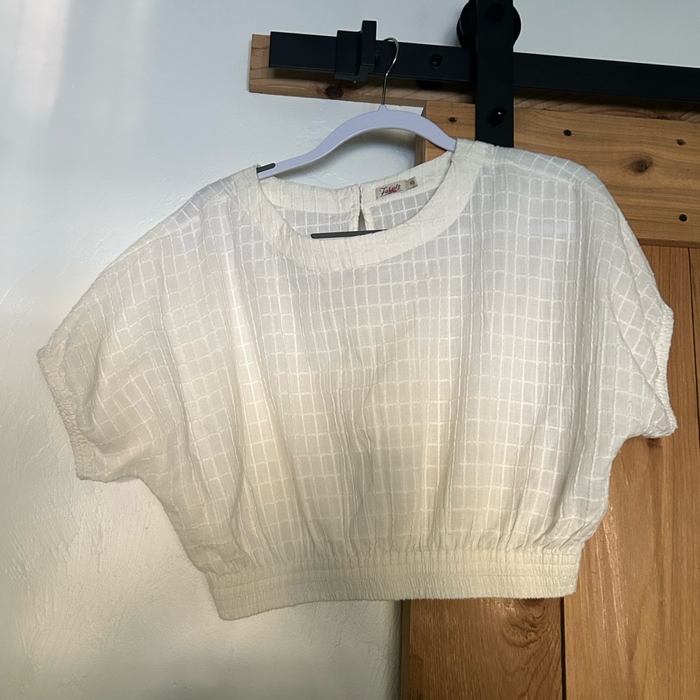 Women's White Cropped Top